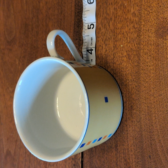 Vintage Mugs - Picture 5 of 6